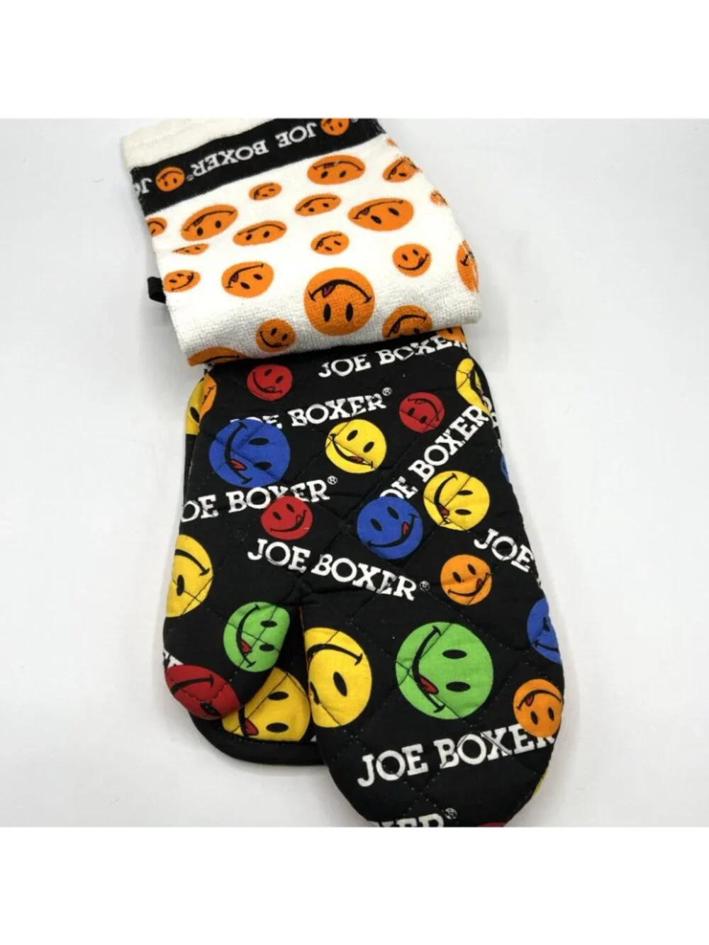 Vintage Joe Boxer 3 Pc Kitchen Set Kitchen Towel Oven Mitt Potholder Kmart NWT